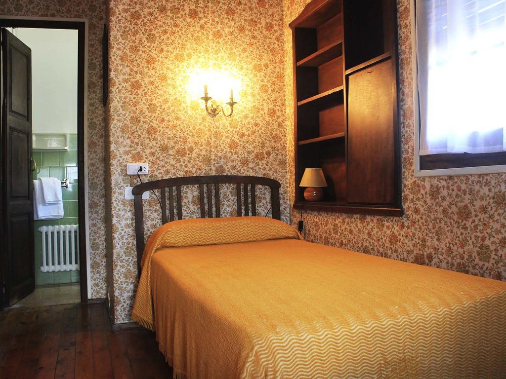 Hostal Rita Belvedere Puigcerdà Room photo